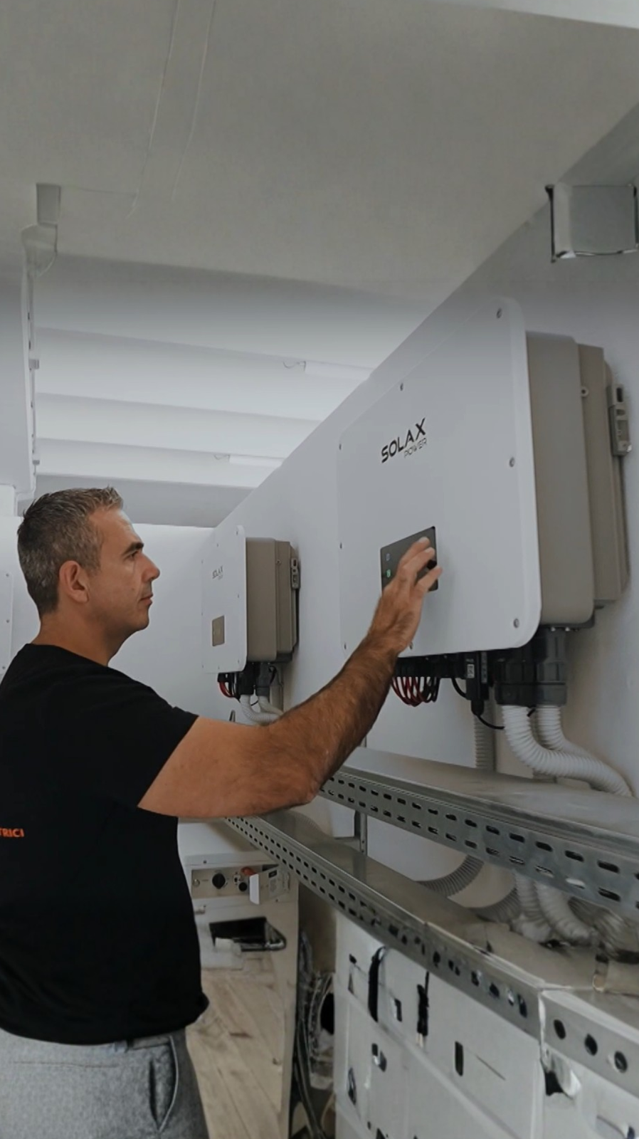 Find solax partner for mobile